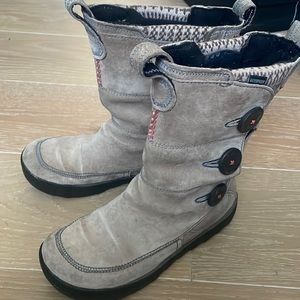 Merrell waterproof Boots size 7